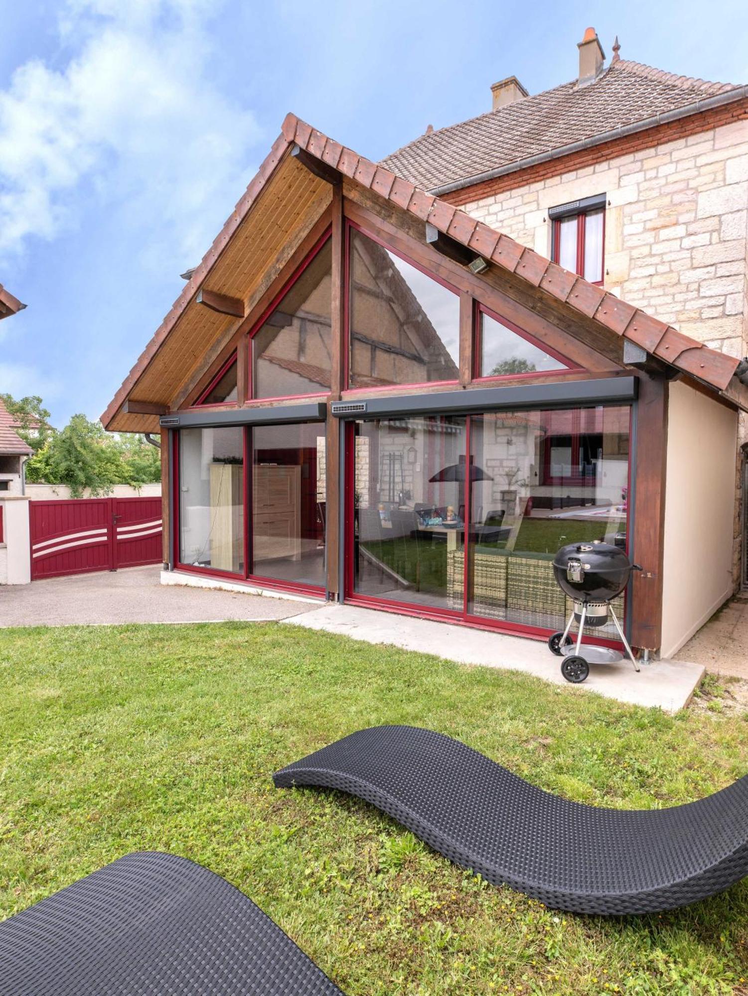 Chez Laurence Saint-Aubin  Exterior photo